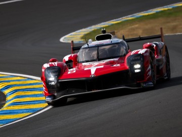 Toyoty w Le Mans w specjalnych barwach